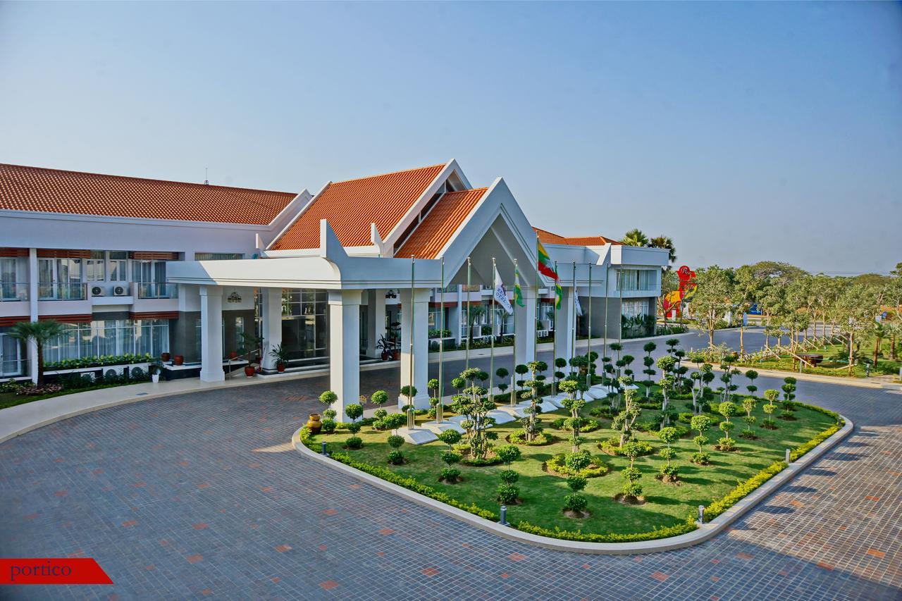 The Regency Hotel Баган Екстериор снимка