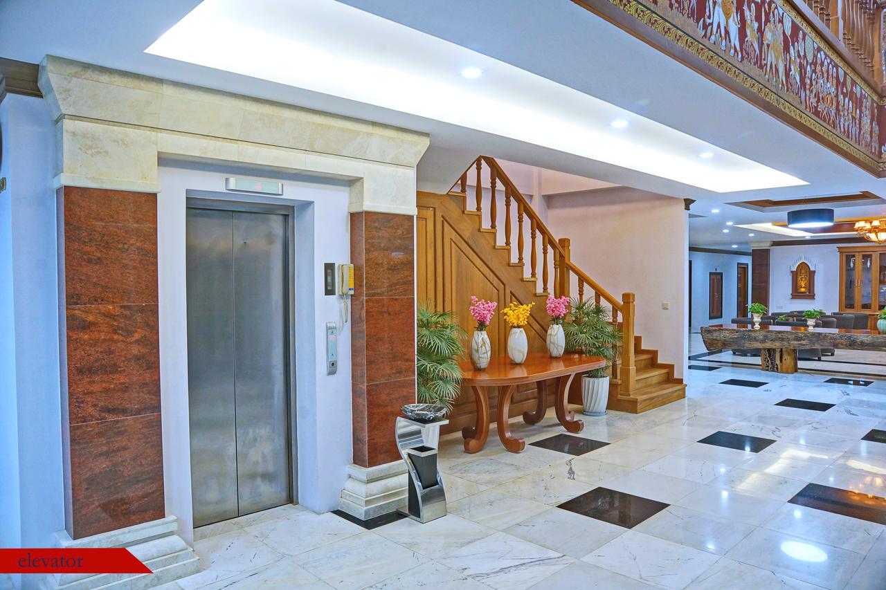 The Regency Hotel Баган Екстериор снимка